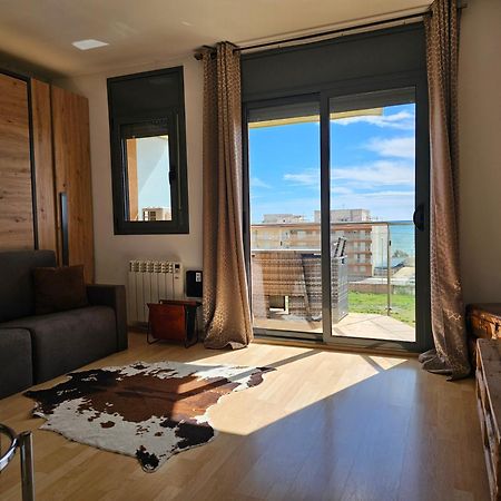 Apartment Beach Front Canet Canet De Mar Esterno foto