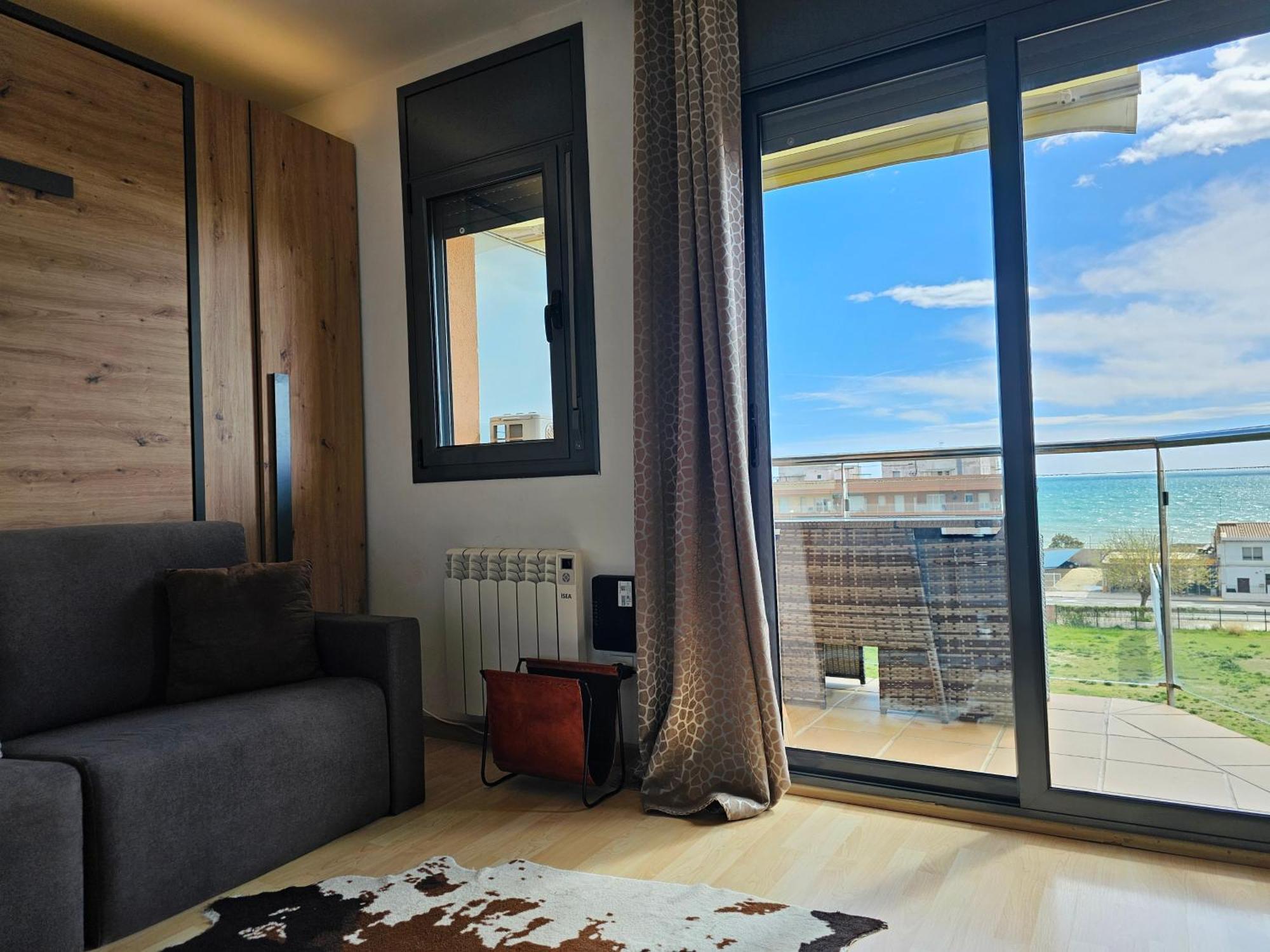 Apartment Beach Front Canet Canet De Mar Esterno foto