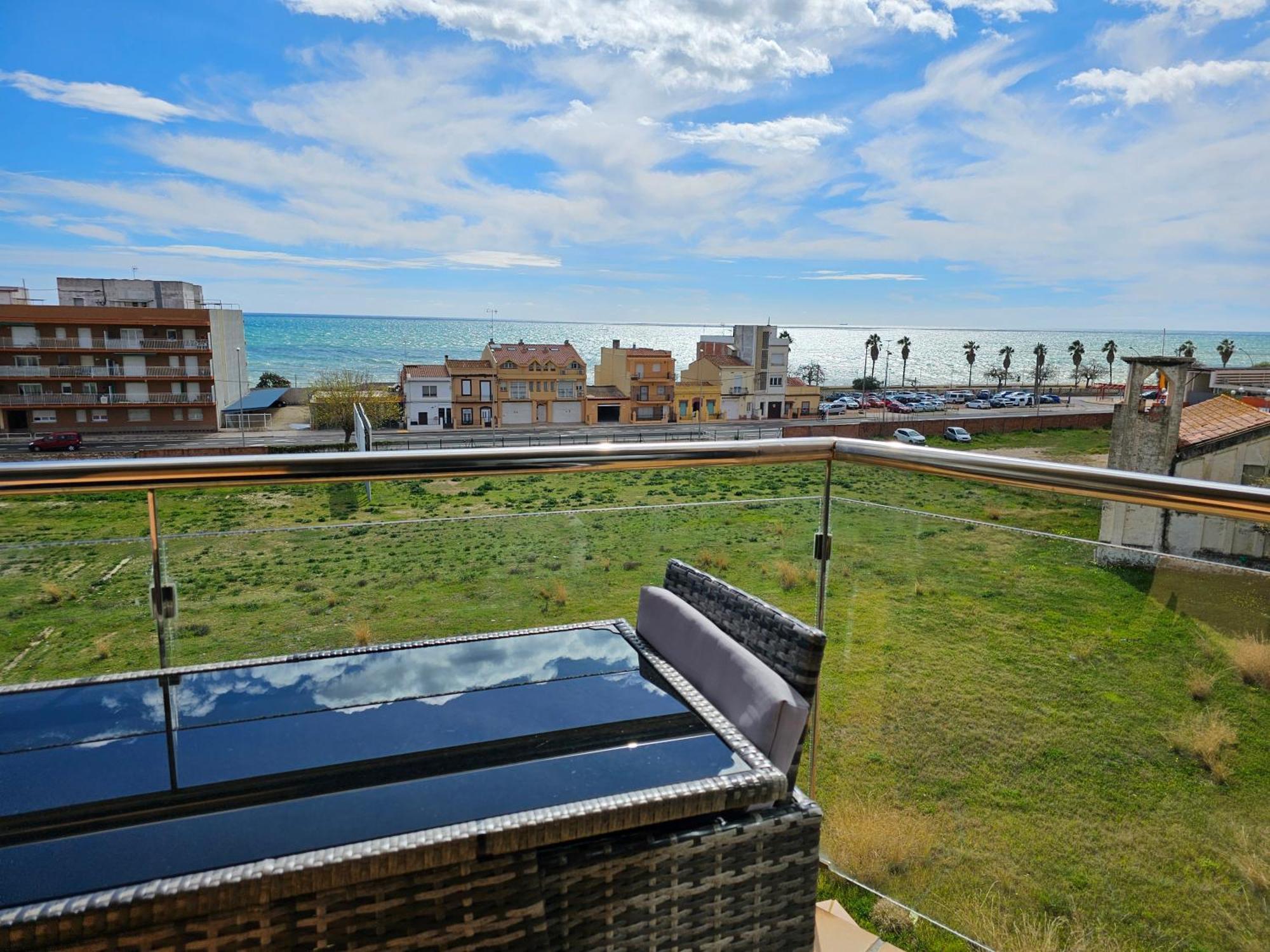 Apartment Beach Front Canet Canet De Mar Esterno foto