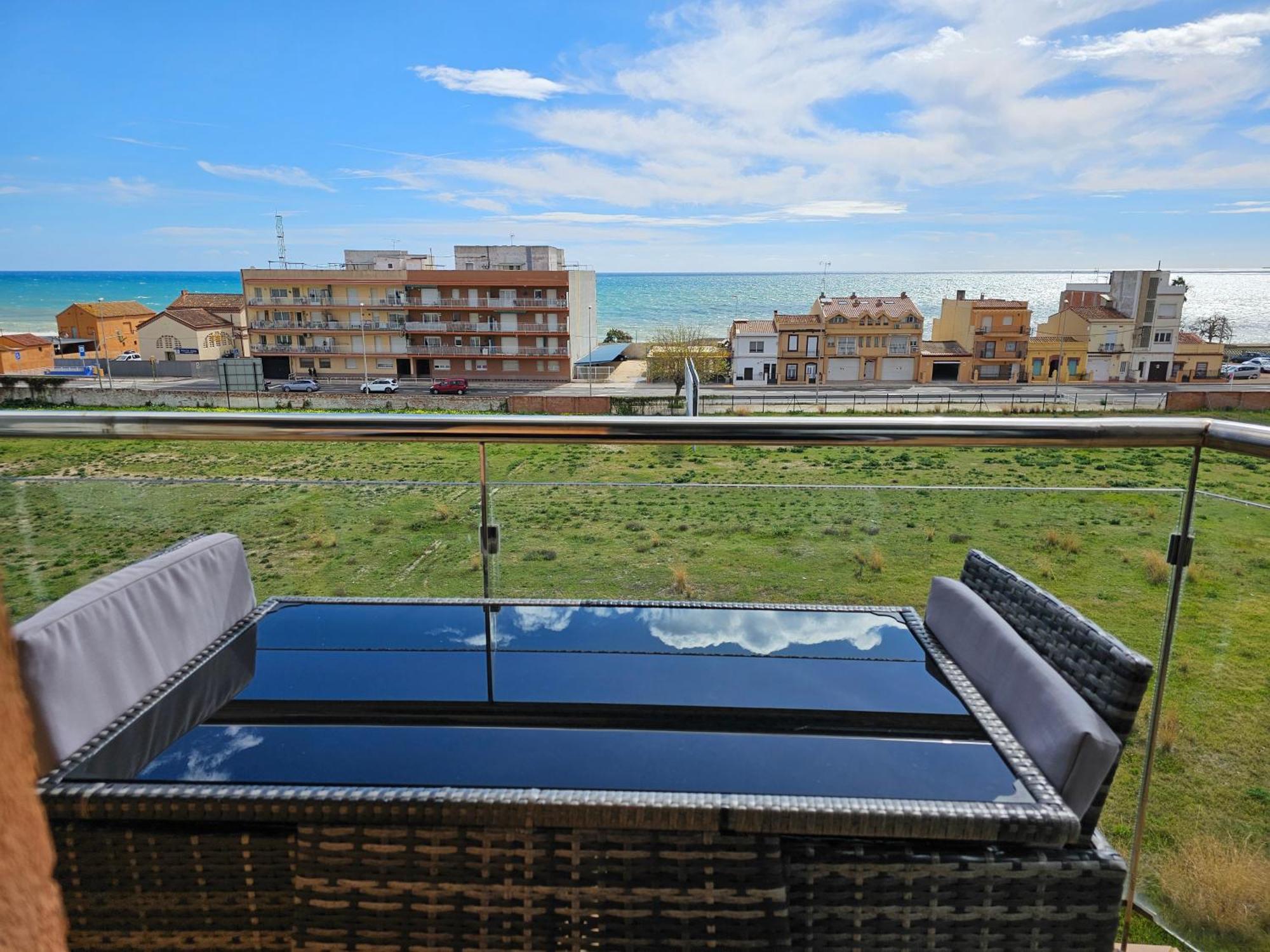 Apartment Beach Front Canet Canet De Mar Esterno foto