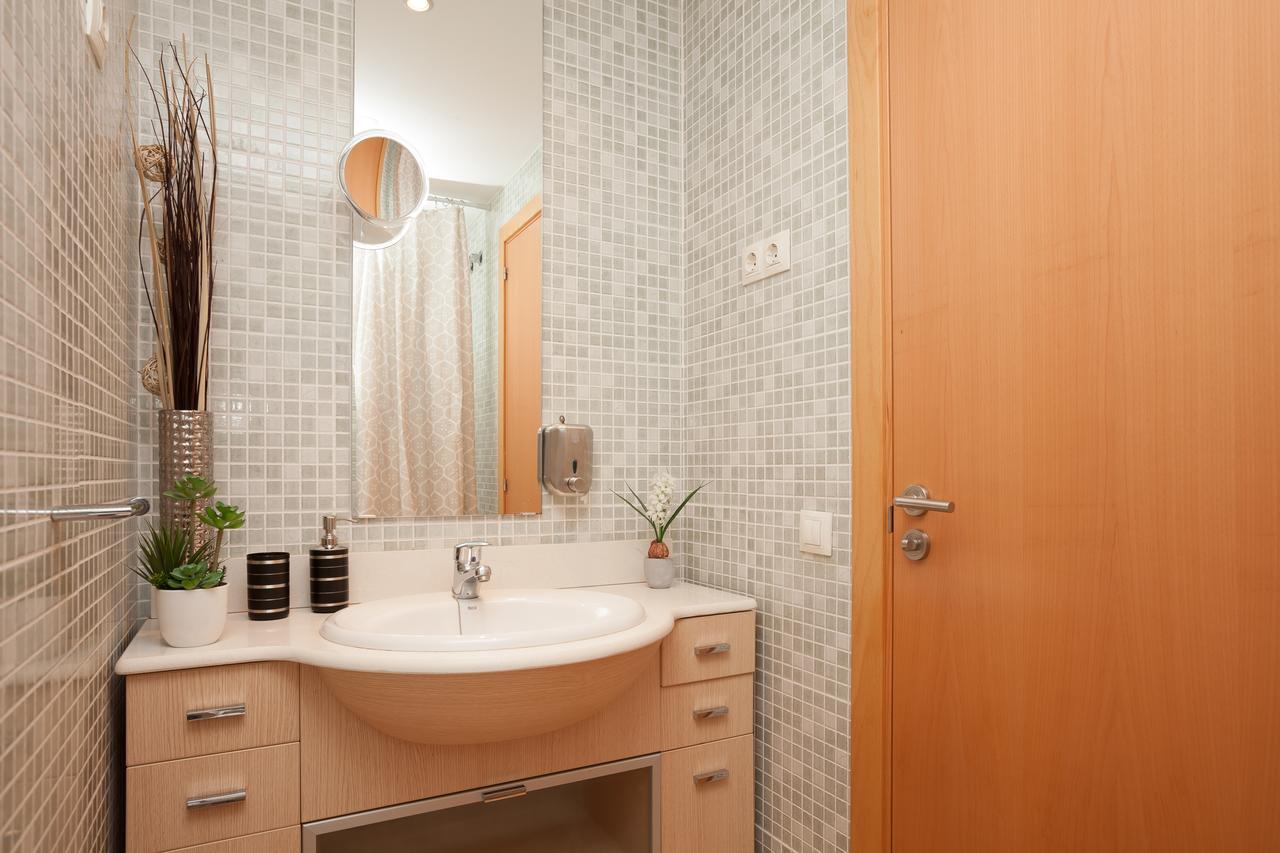 Apartment Beach Front Canet Canet De Mar Esterno foto