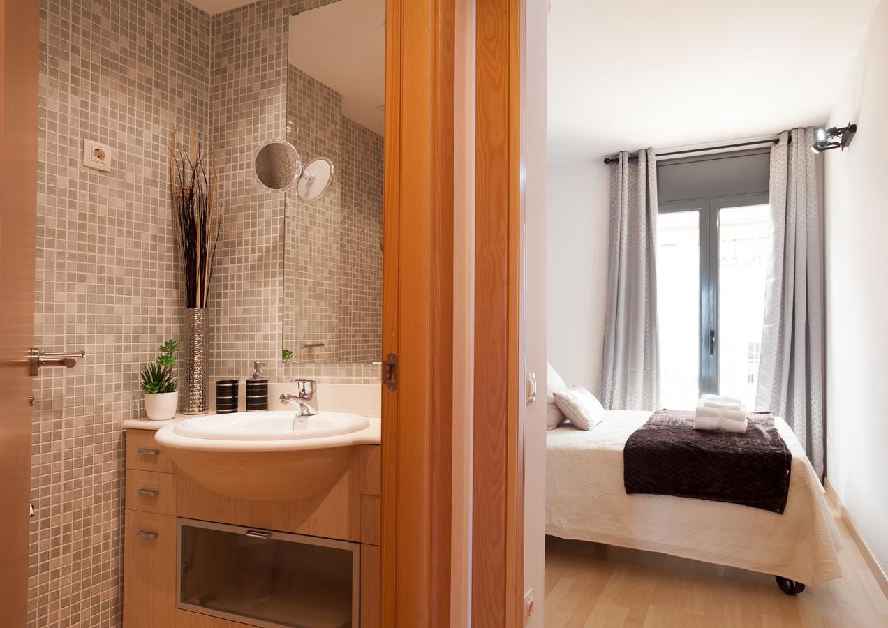 Apartment Beach Front Canet Canet De Mar Esterno foto