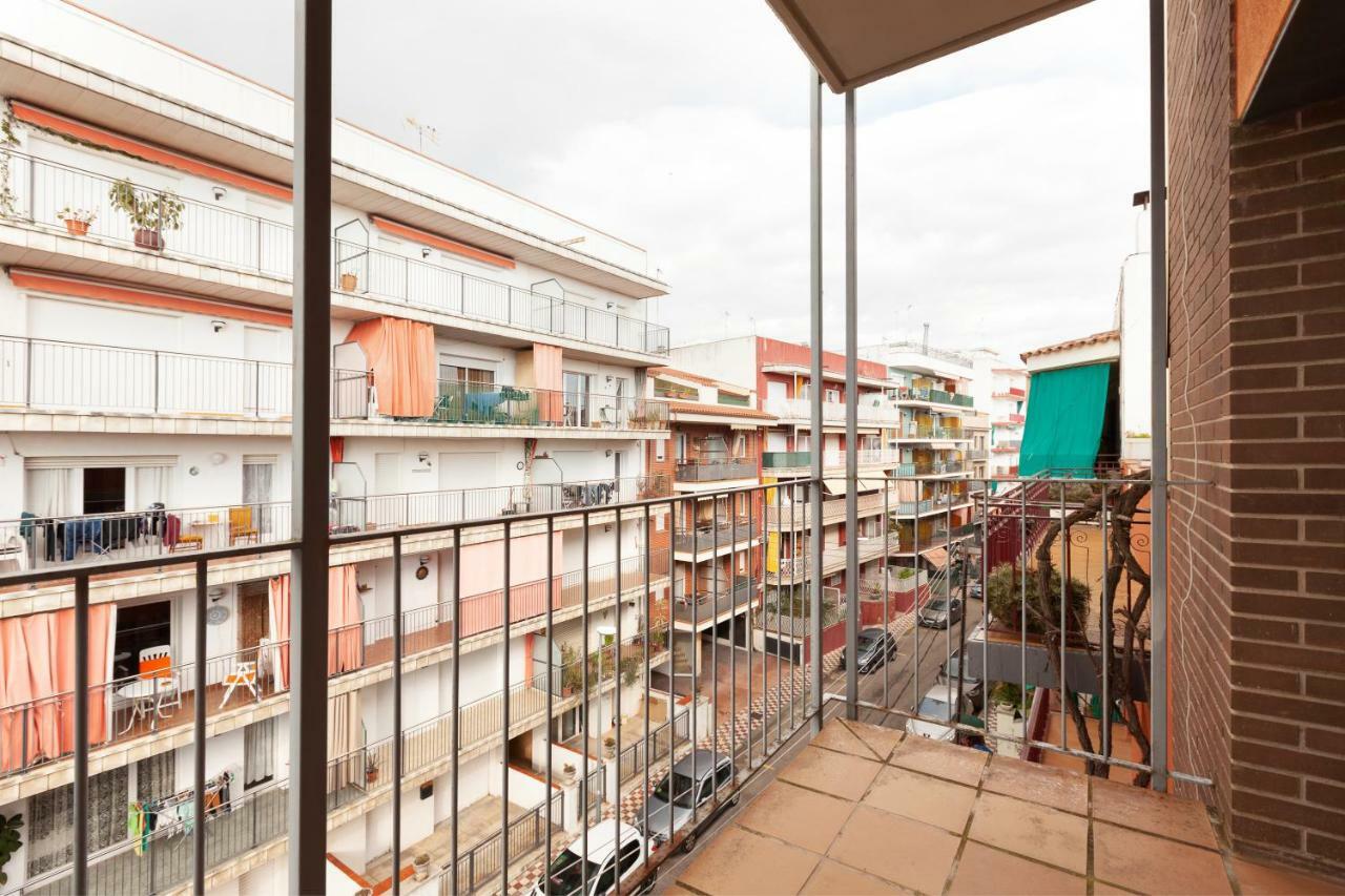 Apartment Beach Front Canet Canet De Mar Esterno foto