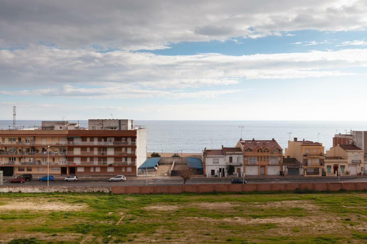 Apartment Beach Front Canet Canet De Mar Esterno foto
